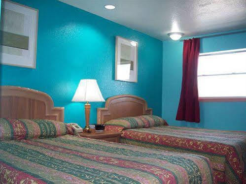 Economy Lodge Texas City Refinery מראה חיצוני תמונה