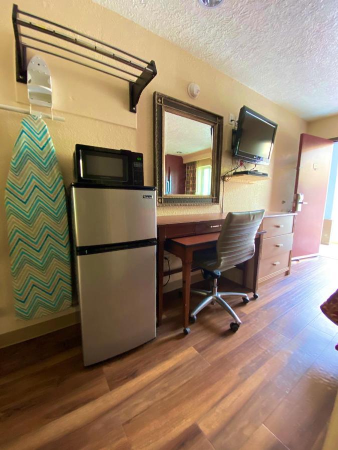 Economy Lodge Texas City Refinery מראה חיצוני תמונה