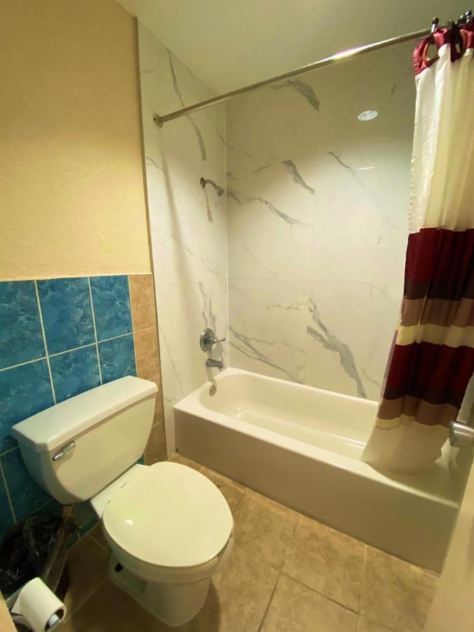 Economy Lodge Texas City Refinery מראה חיצוני תמונה